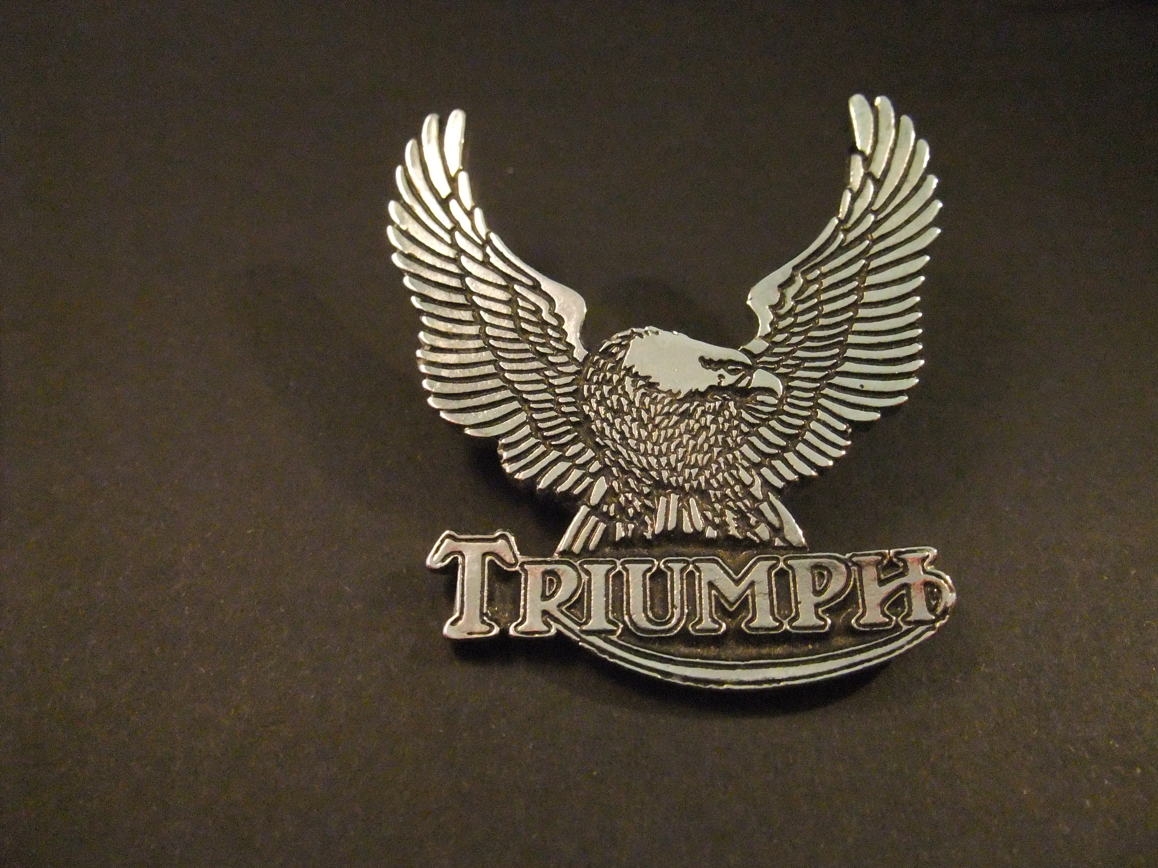 Triumph Brits merk van motorfietsen Wing logo Arend